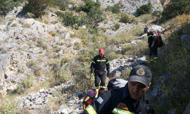 86χρονος νεκρός στο βάθος μιας χαράδρας