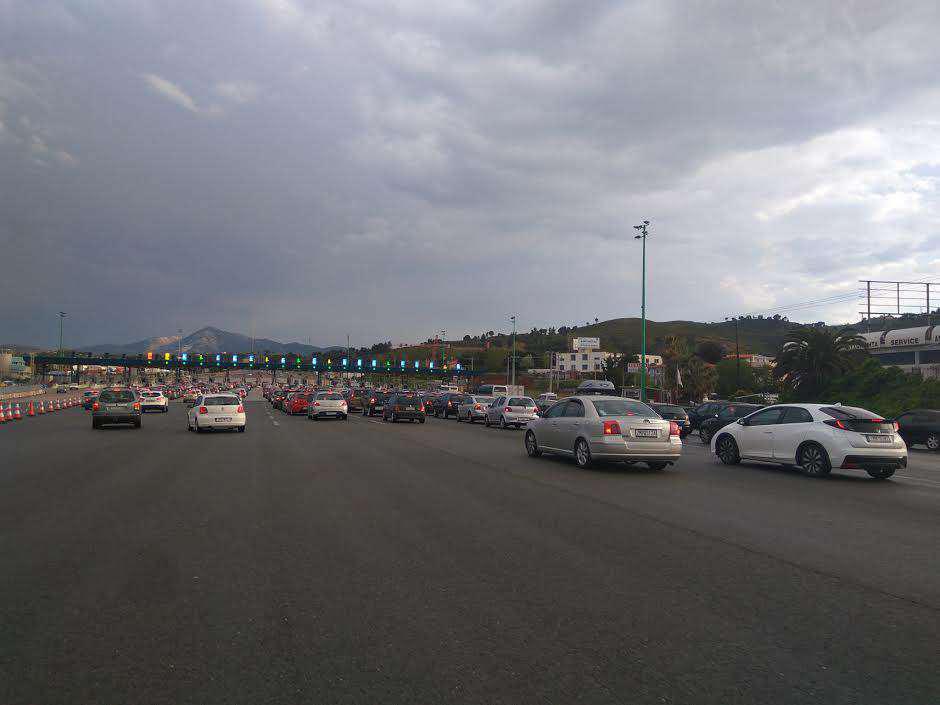 Αυξημένη η κίνηση και τα μέτρα στους δρόμους