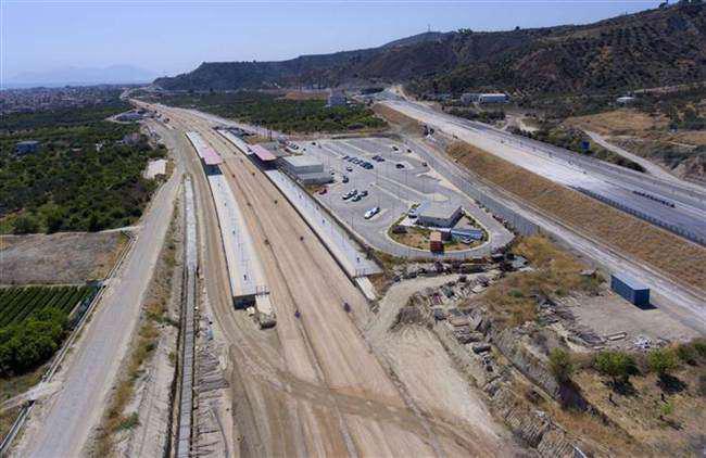 Τραγωδία -32χρονος καταπλακώθηκε μέσα στο εργοτάξιο του ΑΚΤΩΡΑ από τόνους σίδερου!