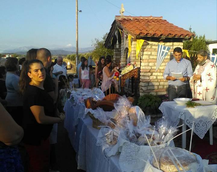 Αγρίνιο |Το μικρότερο ξωκλήσι της Αγίας Παρασκευής- Η λατρεία των Οχθίων!