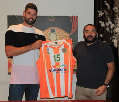 Στον ΑΟ Αγρινίου από τον Αίολο  ο Τάσος Κασαμπαλής