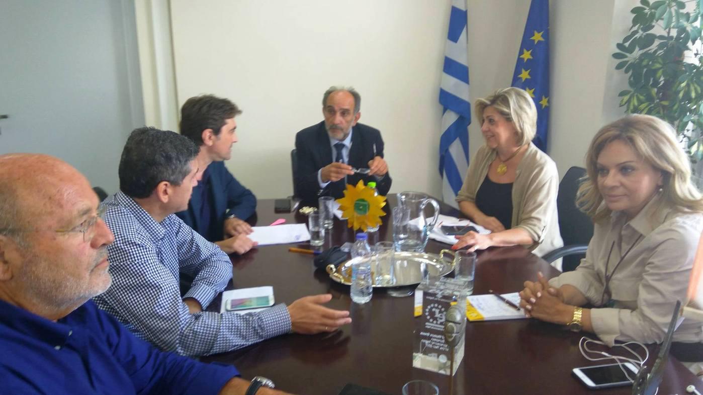 Σύσκεψη για τα αεροδρόμια Ακτίου και Αράξου