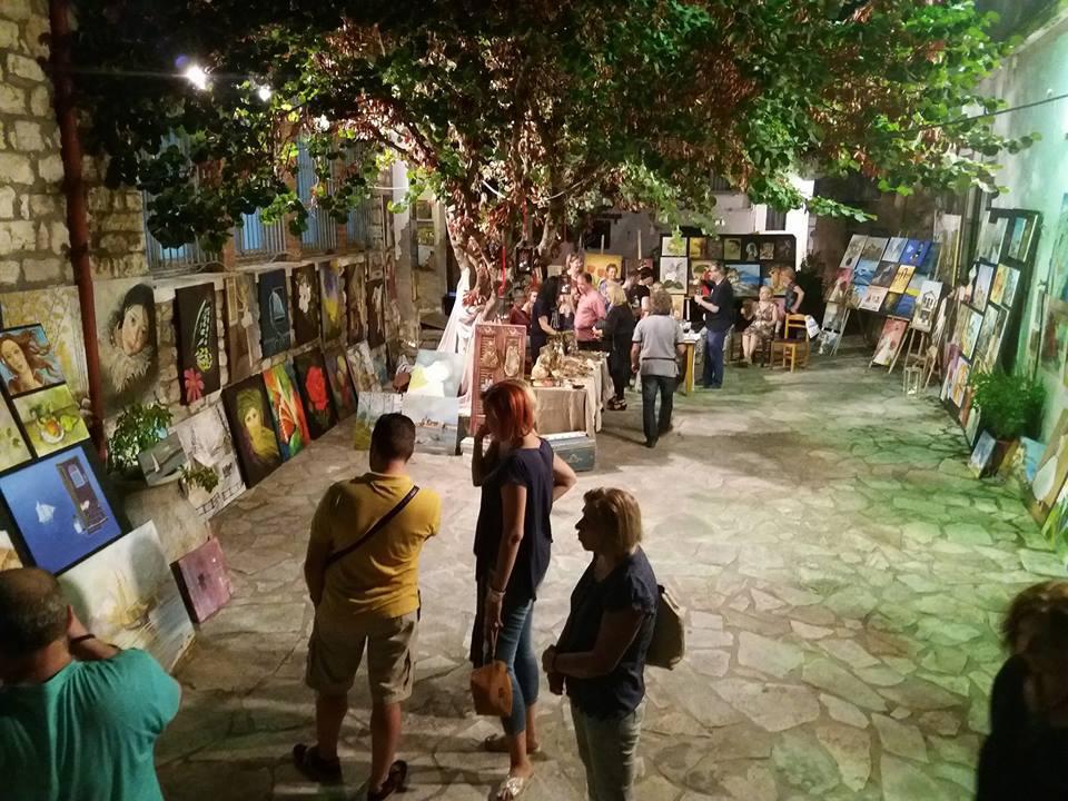 Θαυμάσια η Έκθεση Ζωγραφικής του Πολ. & Μορφ. Συλλόγου “Το Αιτωλικό”(φωτο)