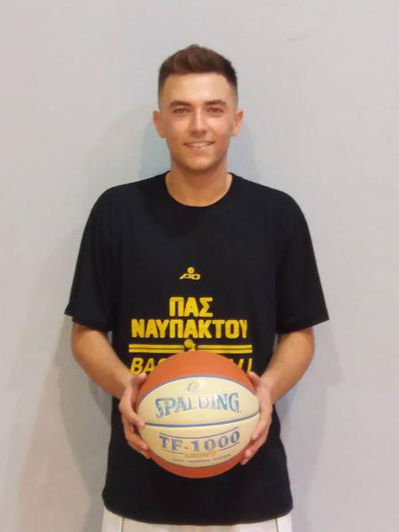 Ο ΠΑΣ Ναυπάκτου ανακοίνωσε την επιστροφή του Αντώνη Φρέγκου