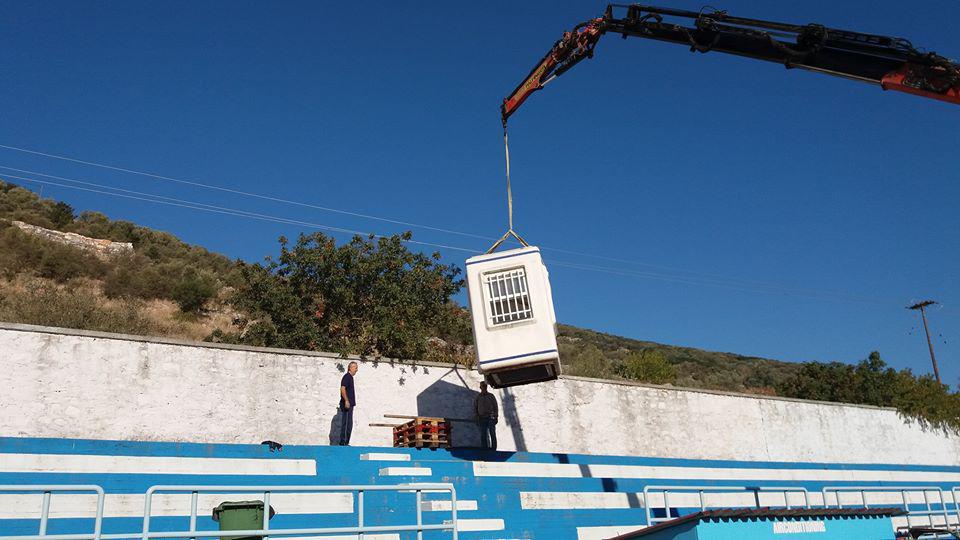 Εργασίες στο Δημοτικό στάδιο Αμφιλοχίας για τον πρώτο εντός έδρας αγώνα του Αμφίλοχου στην Γ Εθνική