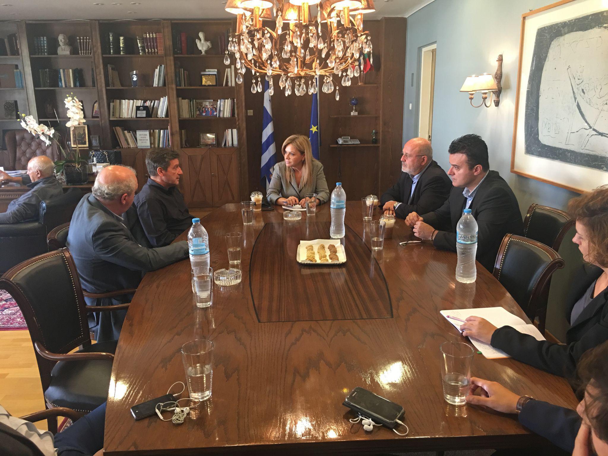 Συνάντηση Χ. Σταρακά με τον Γ. Καμίνη στα γραφεία της Περιφερειακής Ενότητας στο Μεσολόγγι.