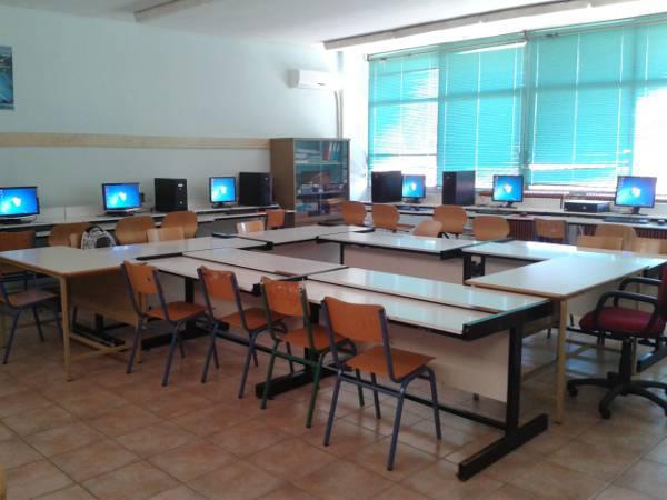 Η Β΄ ΕΛΜΕ για τα σχολικά εργαστήρια πληροφορικής: Από το πολύ καλό στο χειρότερο