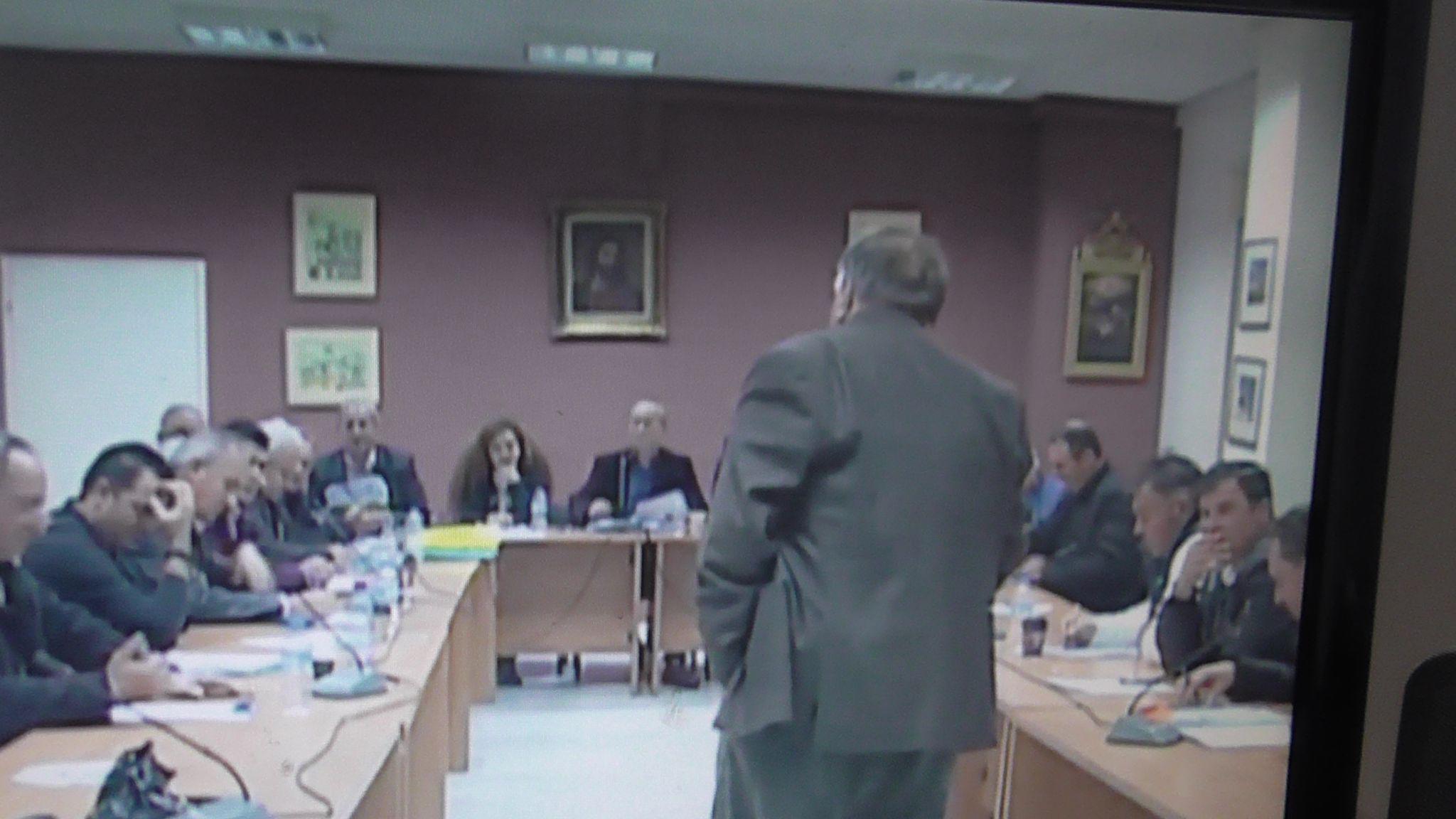 Ένταση και απίστευτοι διάλογοι στο Δ.Σ Θέρμου- Πορφύρης σε Κωνσταντάρα¨Αρκετά σε ανέχτηκα!” (ΒΙΝΤΕΟ)
