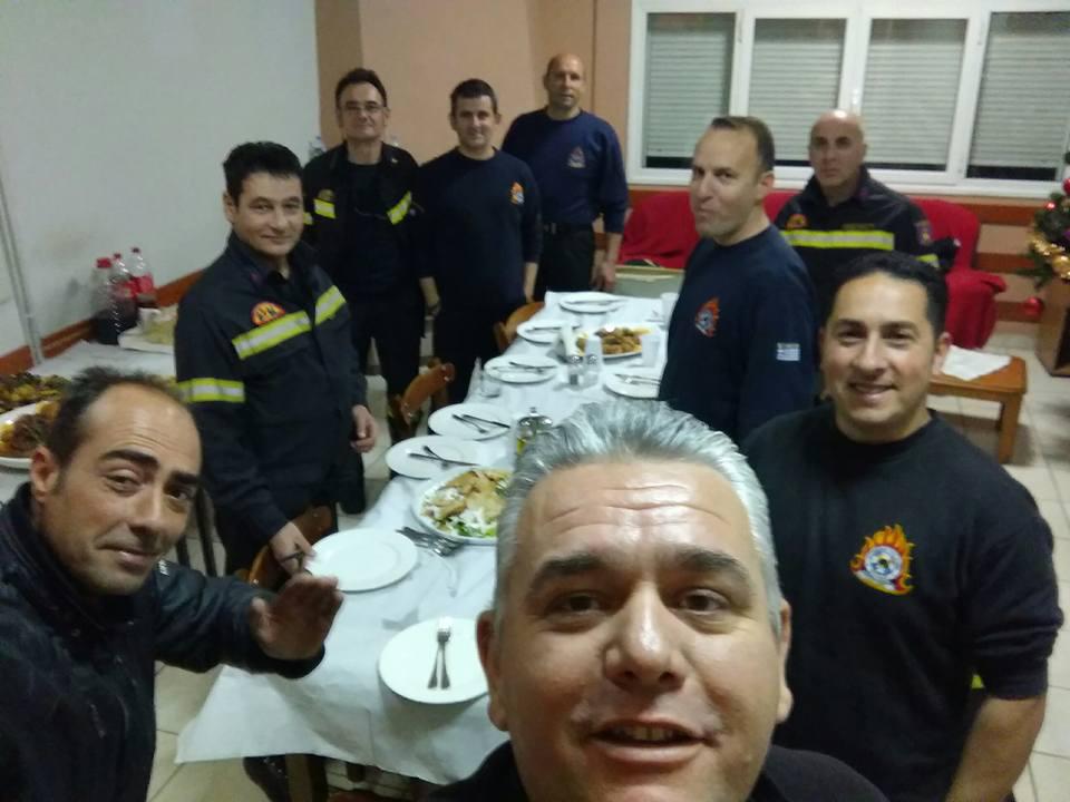 Αγρίνιο/Χριστούγεννα στη δουλειά και σε επιφυλακή
