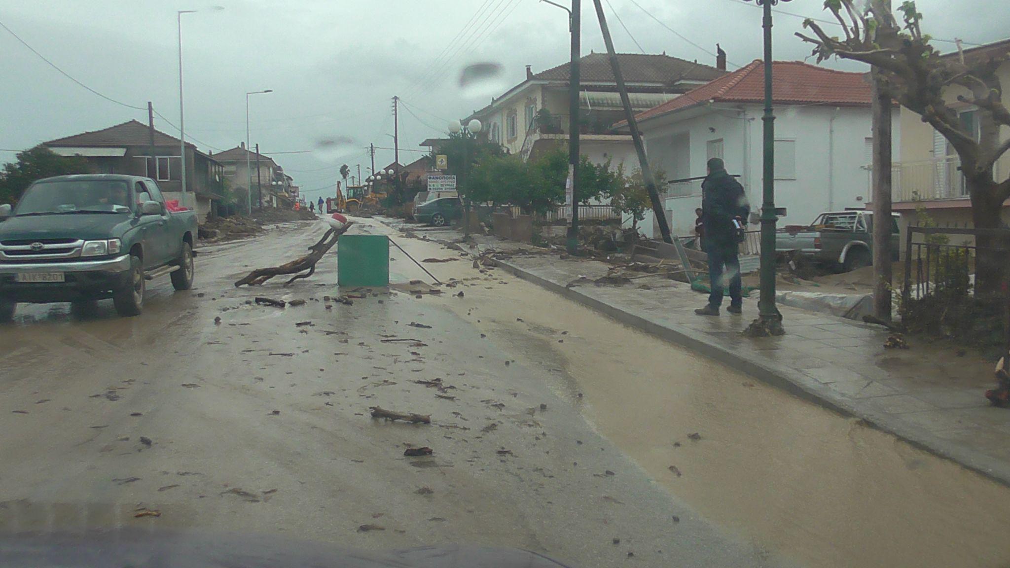 Φωτορεπορτάζ από τις καταστροφές!