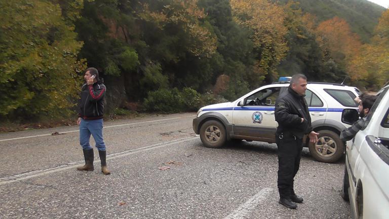 Αποκλεισμένος ο δρόμος από Αγρίνιο προς Μεσολόγγι- Κλειστή σε τρία σημεία η Ε.Ο-Ενημέρωση από Πολιτική Προστασία