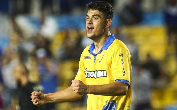 Μιχάι: “Με τραβάει ο Βαρέλα για να πάρει πλεονέκτημα”