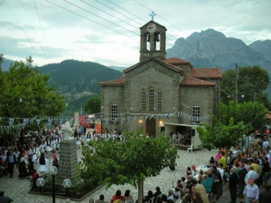 Μεσολόγι/ Χορός του Συλλόγου Αρτοτινών «Άγιος Ιωάννης ο Πρόδρομος»