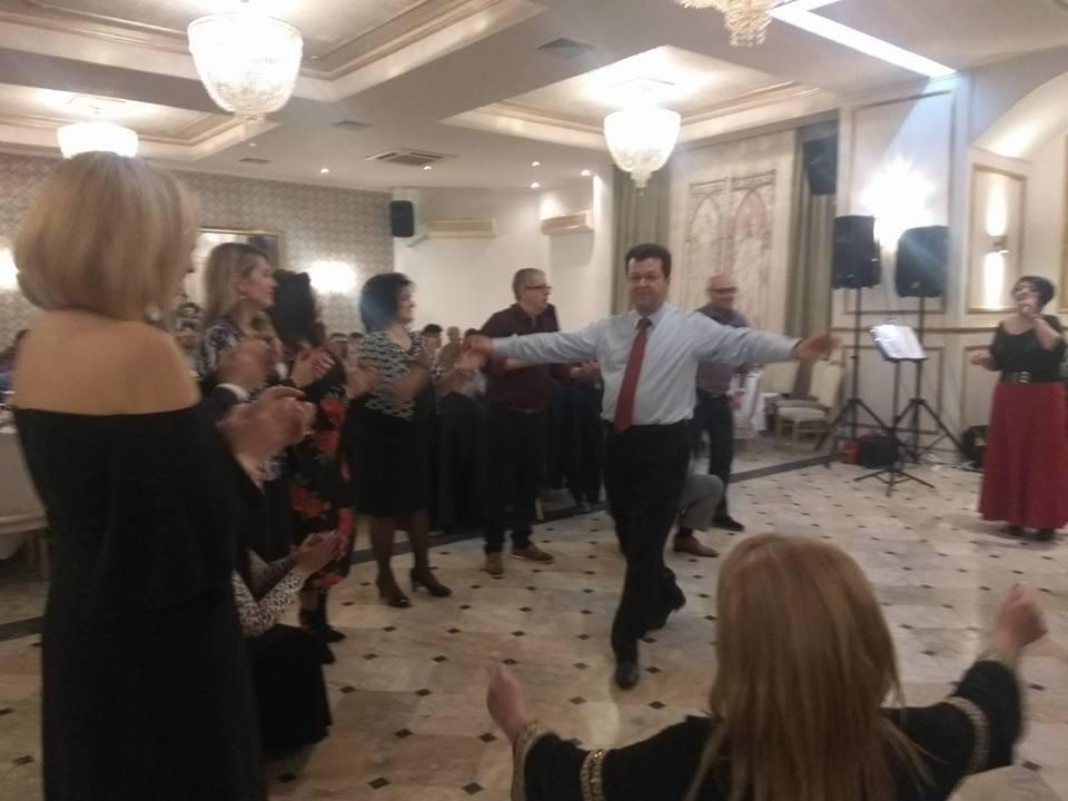 Αγρίνιο/ “Κάηκε το πελεκούδι” στο χορό των αστυνομικών(πλούσιο φωτορεπορταζ)