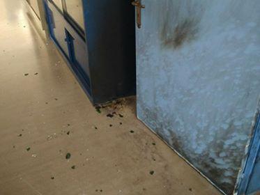 Μολότοφ έριξαν στο Λύκειο Γαβαλούς