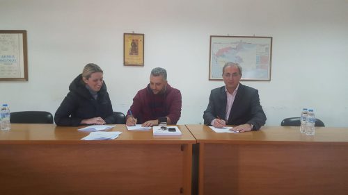 Υπεγράφη η σύμβαση για έργο 750.000 € προς αποκατάσταση ζημιών από πλημμύρες στην οδοποιία του Δήμου Θέρμου
