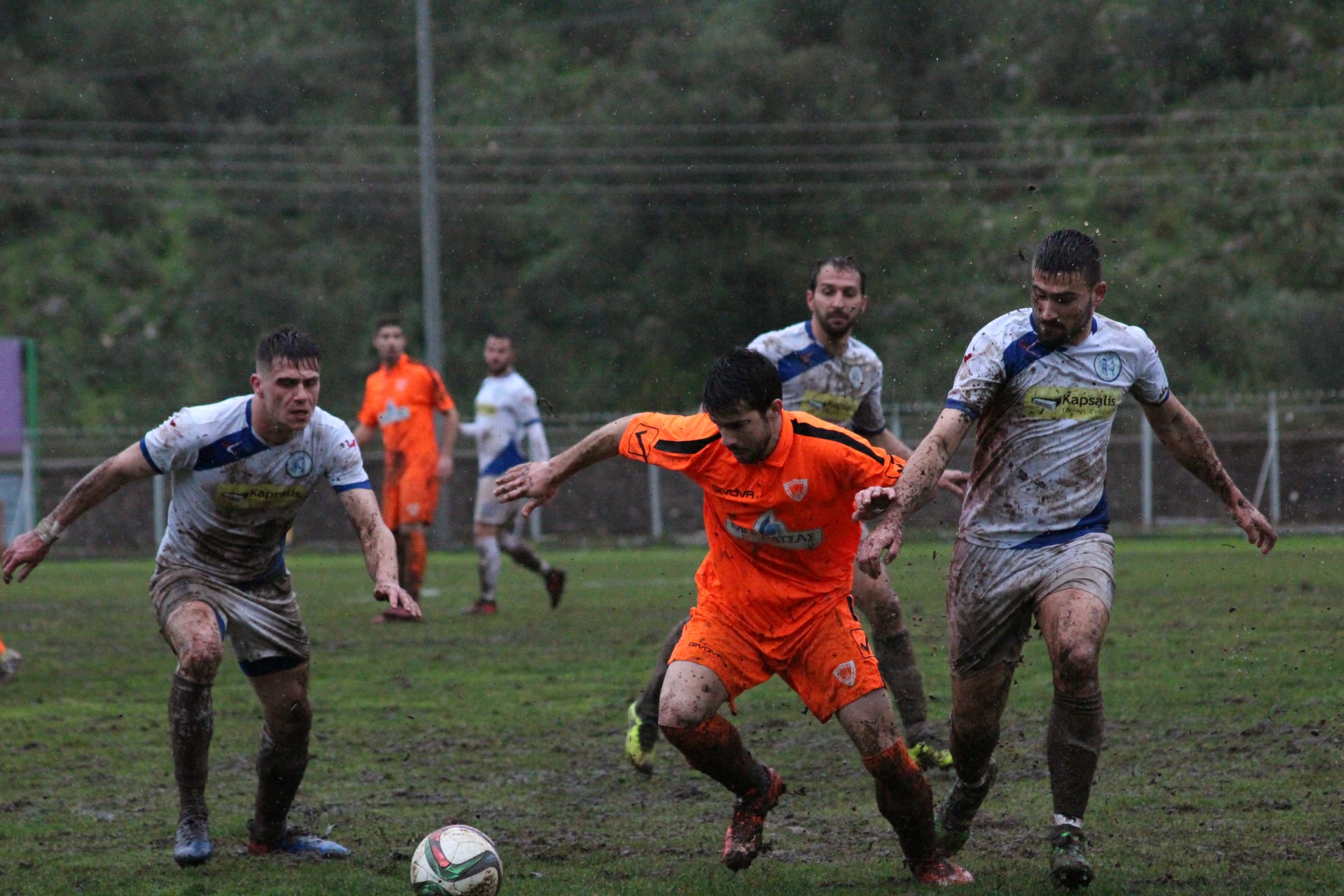 Προς την κορυφή ο Νέος Αμφίλοχος 2-0 την Δόξα Κρανούλας.