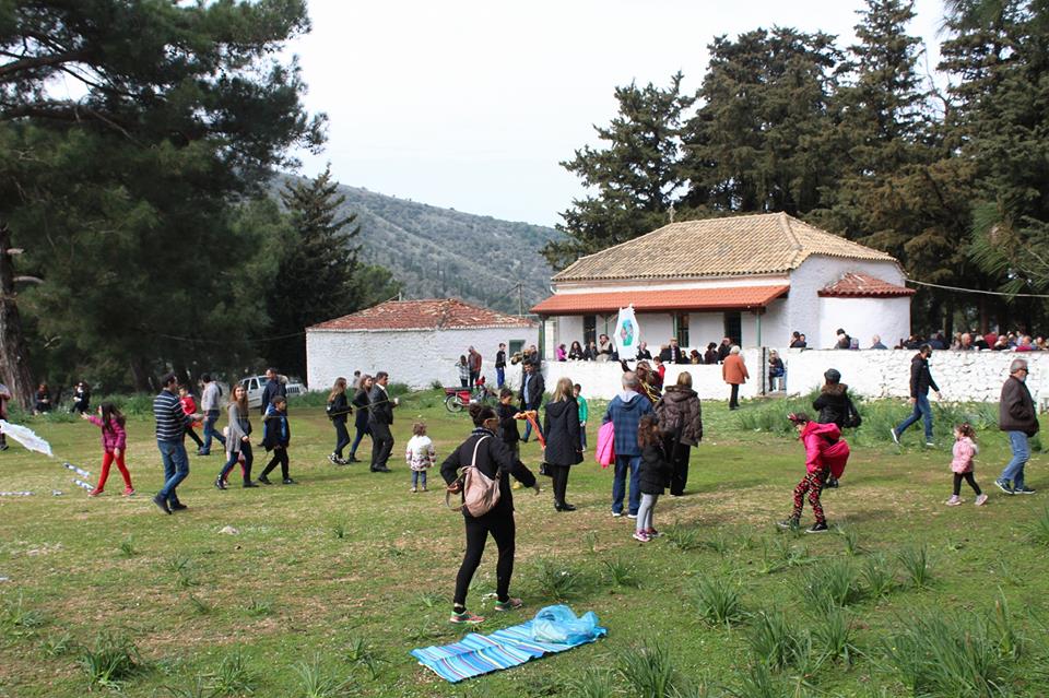 Αμφιλοχία: Κούλουμα με πολύ κέφι και χορό στο Κάστρο της Λιμναίας(φωτο)