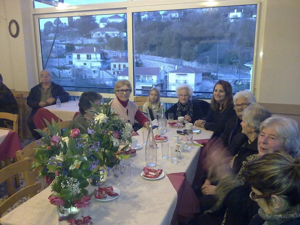 Γιόρτασαν οι γυναίκες στην Ανάληψη Τριχωνίδας(φωτο)