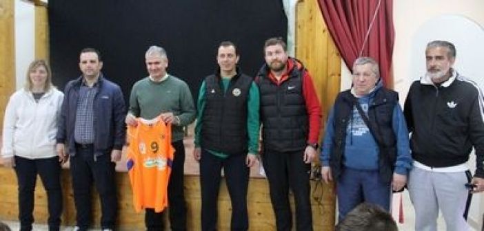 ΑΟ Αγρινίου-Επίσκεψη στο 3ο Δημοτικό Σχολείο Νεάπολης