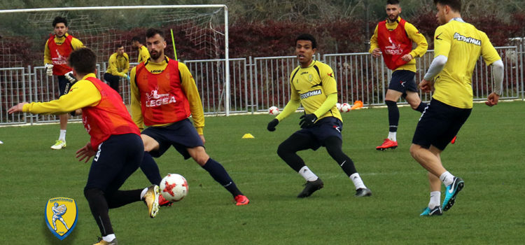 Παναιτωλικός: Αποστολή φιλικού αγώνα με την ΑΕΚ