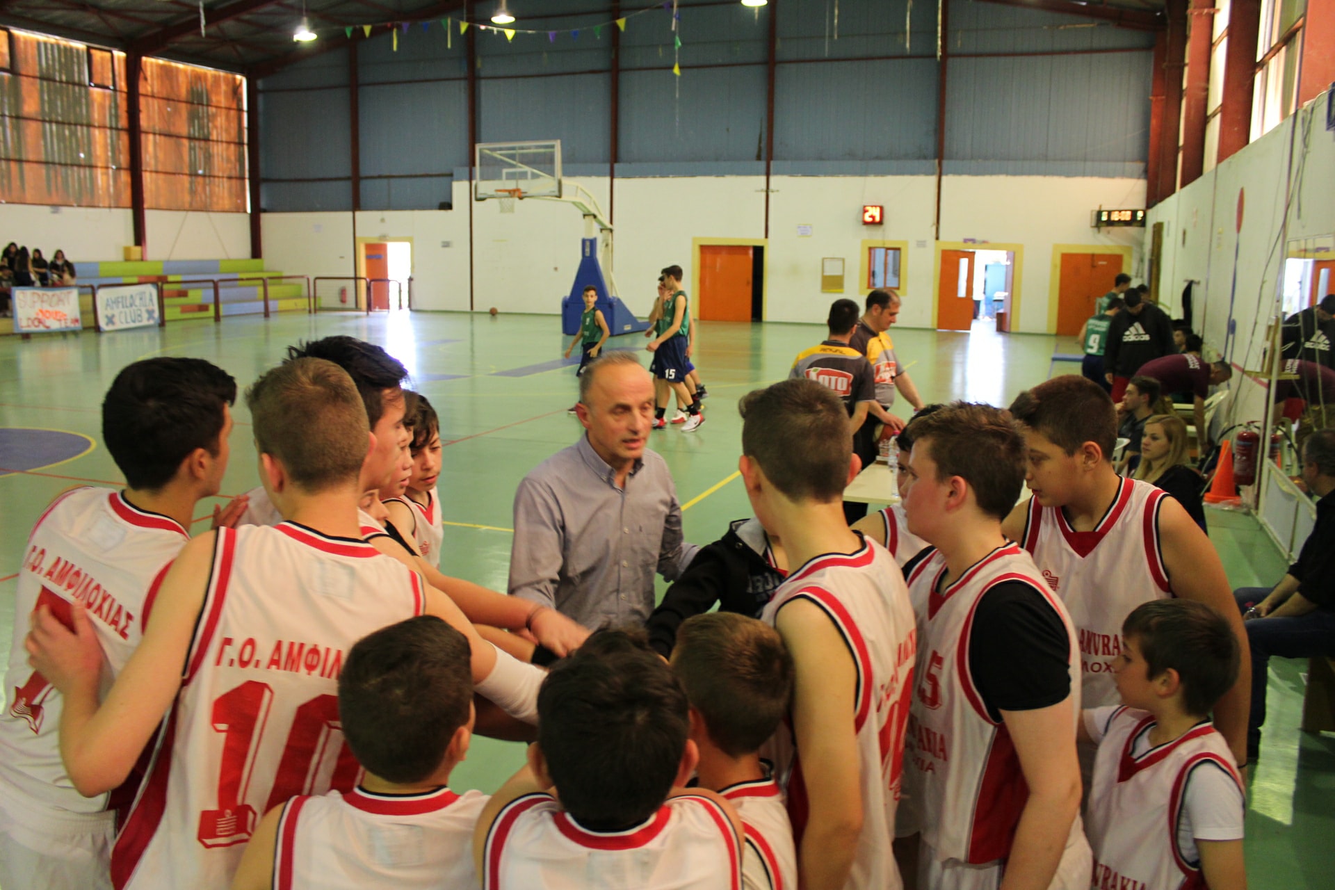 Μεγάλη νίκη του Γ.Ο.ΑΜΦΙΛΟΧΙΑΣ επί του ΠΥΡΡΟΥ ΑΡΤΑΣ(φωτορεπορτάζ)