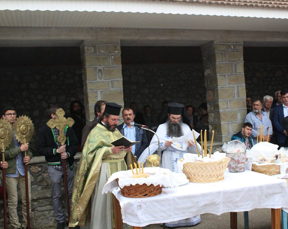 Με λαμπρότητα εορτάστηκε ο Άγιος Θωμάς Εμπεσού