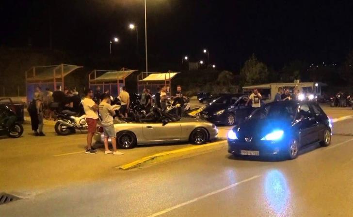 Αγρίνιο:Ομάδες νεαρών κάνουν «κόντρες» στην Εθνική – “Ντου” της αστυνομίας!