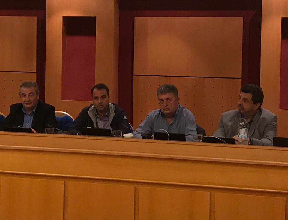 Ο Θ.Παπαθανάσης στην έκτακτη γενική συνέλευσή της ΚΕΔΕ-«Όχι» στο σχέδιο απορρύθμισης της αυτοδιοίκησης