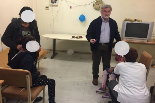 Απίστευτες καταγγελίες από τον Διευθυντή του Κ.Υ Αιτωλικού “Μας κλέβουν, μας επιτίθενται και μας απειλούν οι ρομά”