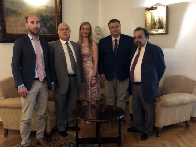 Συνάντηση Καραπάνου με τον Πρόεδρο και τον Γ.Γ. του Συνδέσμου Ελληνορωσικής Φιλίας και Συνεργασίας