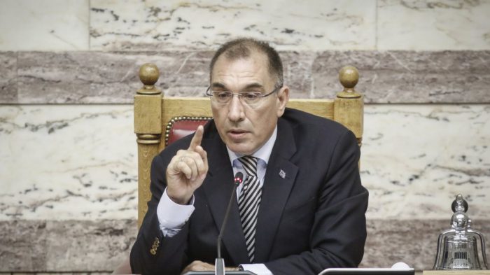 Παραιτήθηκε από αντιπρόεδρος της Bουλής ο Δημήτρης Καμμένος