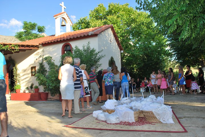 Πανηγυρίζει το εξωκλήσι της Αγίας Μαρκέλας Παλαίρου