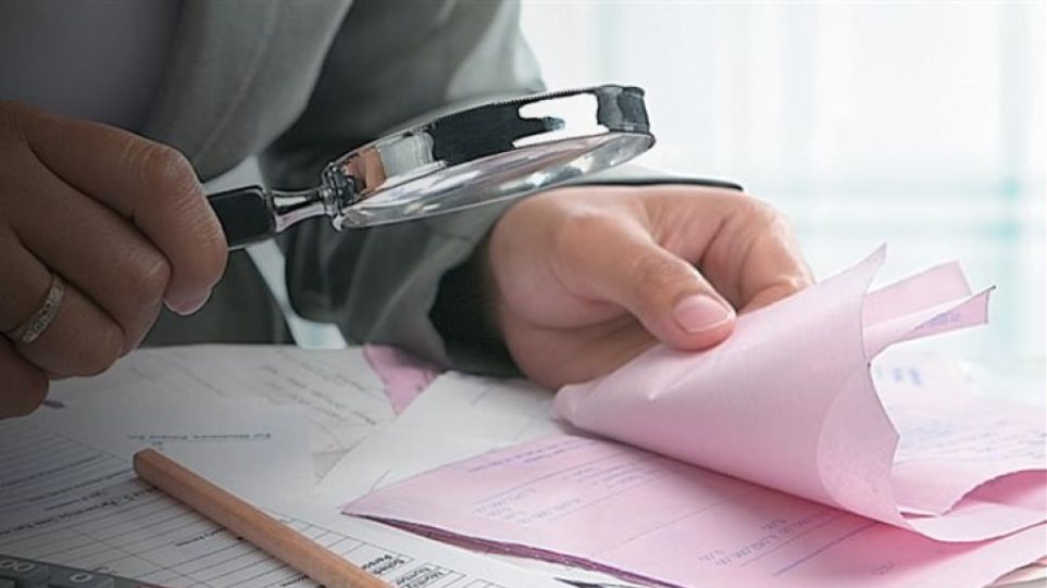 Στο «δόκανο» της ΑΑΔΕ δικαστικός επιμελητής από την Αιτωλοακαρνανία