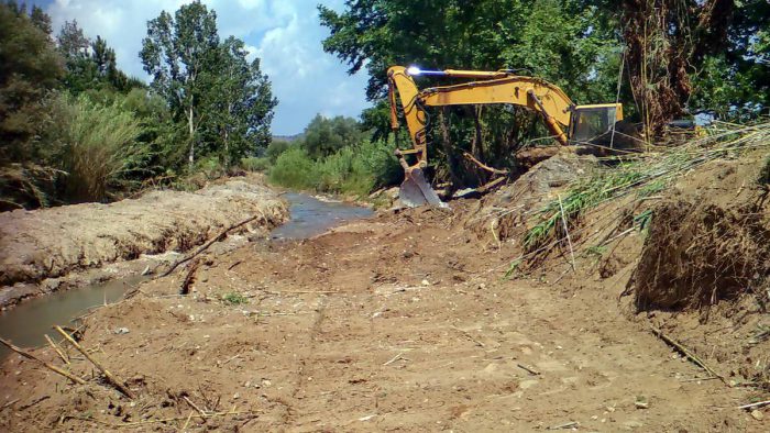 Εργασίες για καθαρισμό ρεμάτων και ποταμών της Περιφέρειας Δυτικής Ελλάδας στο Περιφερειακό Συμβούλιο