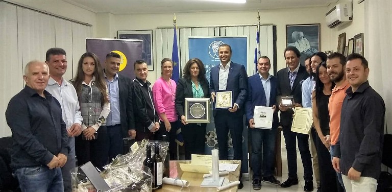 Αδελφοποίηση Εμποροβιομηχανικού Συλλόγου Μεσολογγίου και Εμπορικού & Εισαγωγικού Συλλόγου Αιγιαλείας