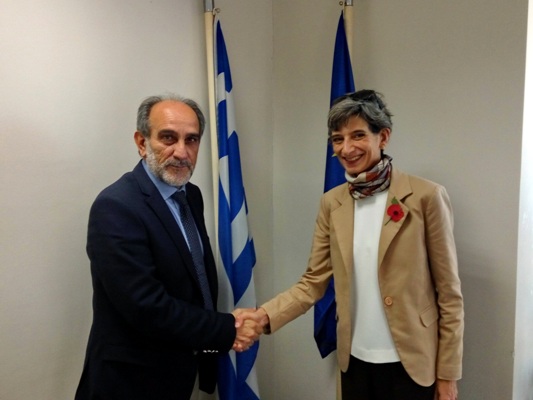 Η Πρέσβης της Αγγλίας συναντήθηκε με τον Απ. Κατσιφάρα