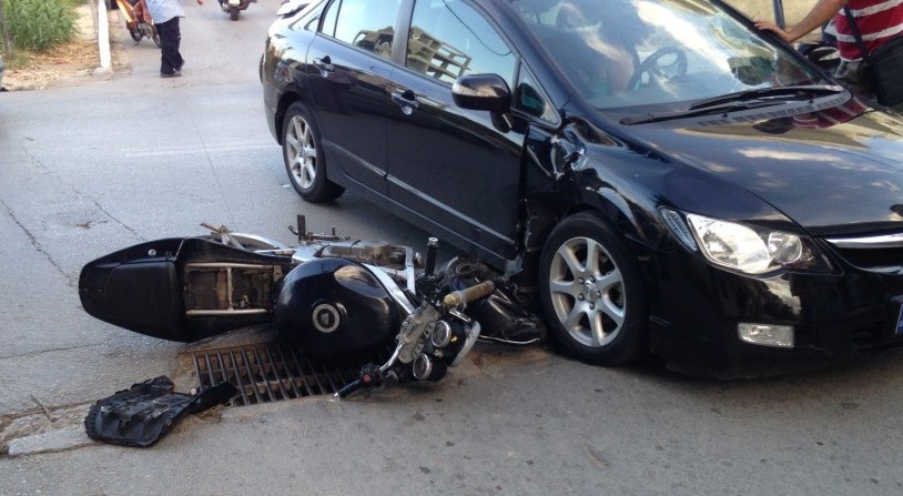 Πάτρα:Τροχαίο με σοβαρό τραυματισμό 30χρονου αστυνομικού- Νοσηλεύεται διασωληνωμένος στο Ρίο