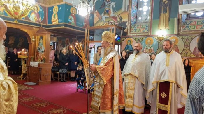 Με τη δέουσα λαμπρότητα πανηγύρισε ο Ι.Ν Παμμεγίστων Ταξιαρχών Γαβρολίμνης Ναυπακτίας