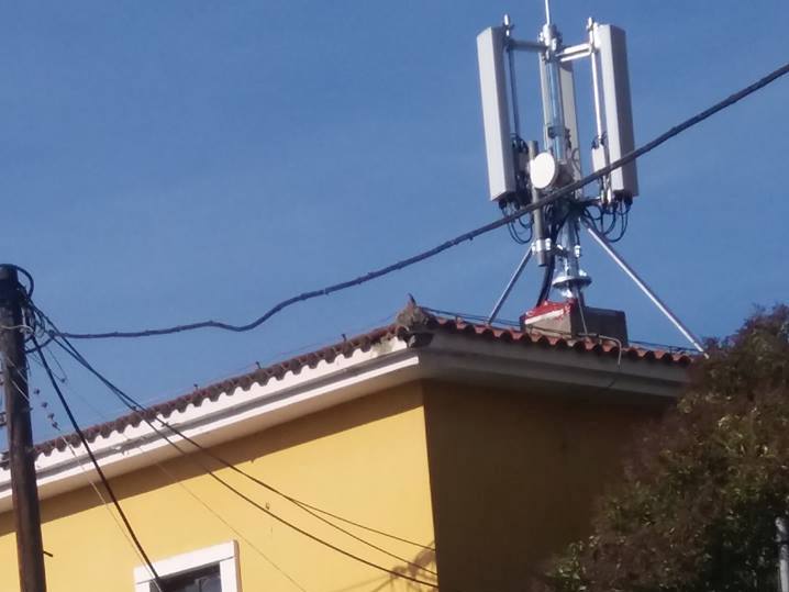 Αντιδράσεις κατοίκων για κεραία στην Παραβόλα-Καταγγελίες και για άλλες!