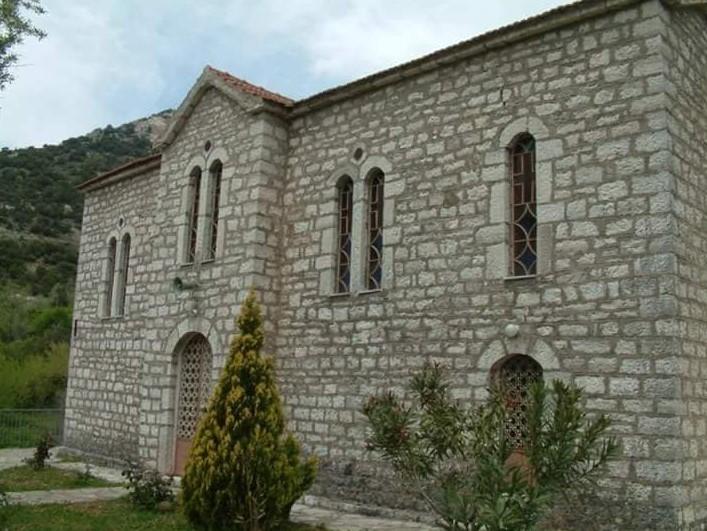 «Τελευταίο αντίο» στον Κώστα Προβίδα στο Θέρμο- βαθιά οδύνη στη μικρή κοινωνία!