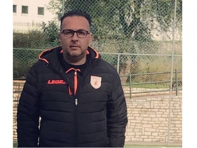 Παραιτήθηκε από την προεδρία της Ακαδημίας Θέρμου ο Αλέκος Σιαδήμας