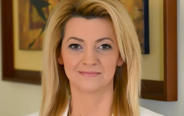 Η Αγγέλη Βίκυ με τον Γιώργο Παπαναστασίου