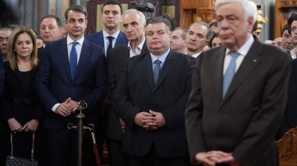 Eπίτιμος Δημότης Μεσολογγίου ο Προκόπης Παυλόπουλος