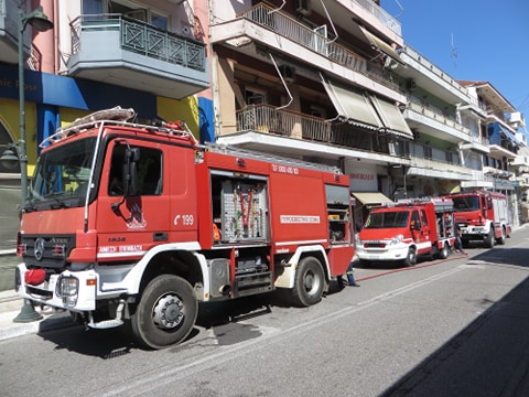 Φωτιά σε διαμέρισμα στην Αμφιλοχία (φωτο)