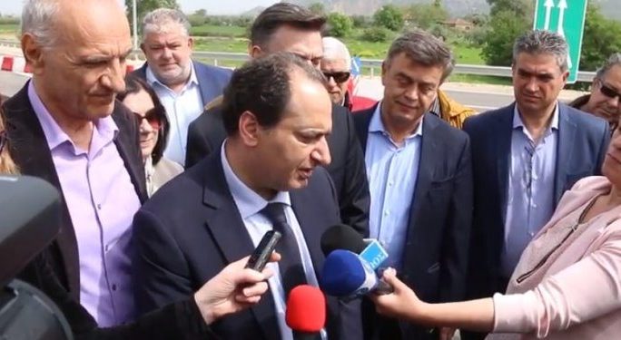 Παραδόθηκαν τα πρώτα χιλιόμετρα για το τμήμα Άκτιο-Βόνιτσα της Αμβρακίας Οδού -Δηλώσεις Σπίρτζη (video)