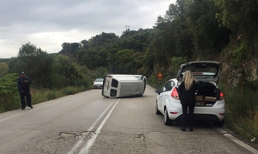 Στο Νοσοκομείο ο οδηγός οχήματος μετά από εκτροπή στο 7ο χλμ Αμφιλοχίας – Βόνιτσας