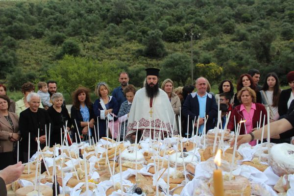 Εορτή Αγ. Κωνσταντίνου και Ελένης στην Αμφιλοχία