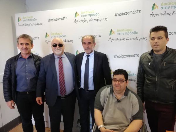 Στο εκλογικό κέντρο του Απ. Κατσιφάρα ο υποψήφιος ευρωβουλευτής Γιάν. Βαρδακαστάνης