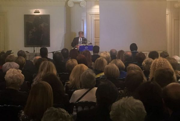 Κατσιφάρας: Η Περιφέρεια στηρίζει το έργο της «Παναγίας Ελεούσας» – 2,1 εκ. ευρώ για νέα Στέγη στο Αγρίνιο